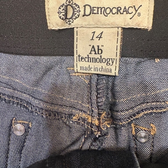 Democracy Dark Wash High Waisted Skinny Jean Size 14 - Picture 4 of 4